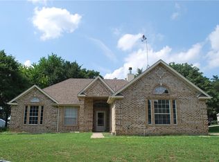 9157 E Us Highway 82, Gainesville, TX 76240