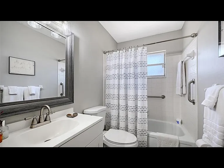 5649 Westwind Ln — Photo 11