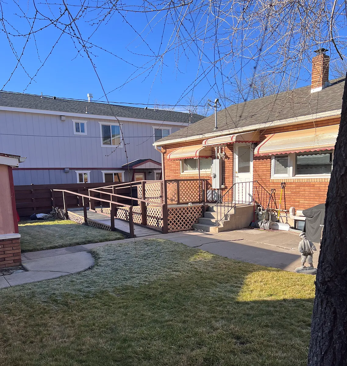 Building Photo - 1020 Longstaff St #2