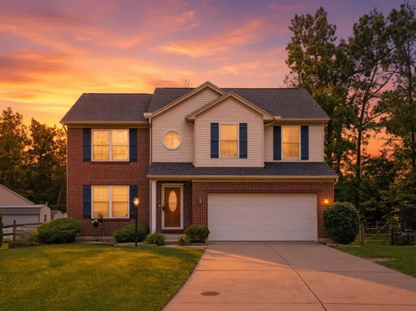 1553 Deerwoods Dr, Milford, OH 45150