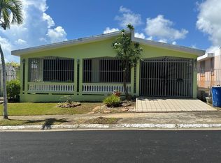 1-A Seventeen Santa Isidra #4, Fajardo, PR 00738