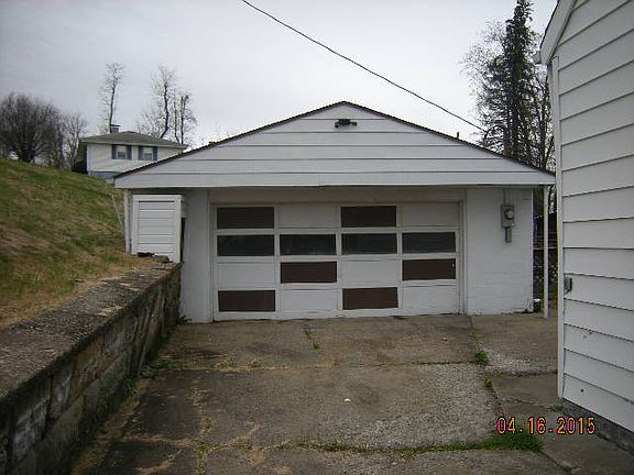 2nd image of 57541 Washington Blvd