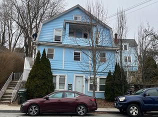 182 Vauxhall St #2, New London, CT 06320