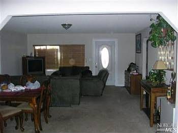 5th image of 9 Idora Ave