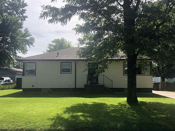2nd image of 3313 D Ave