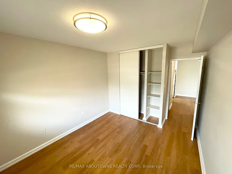 111 Market St #207 — Photo 12