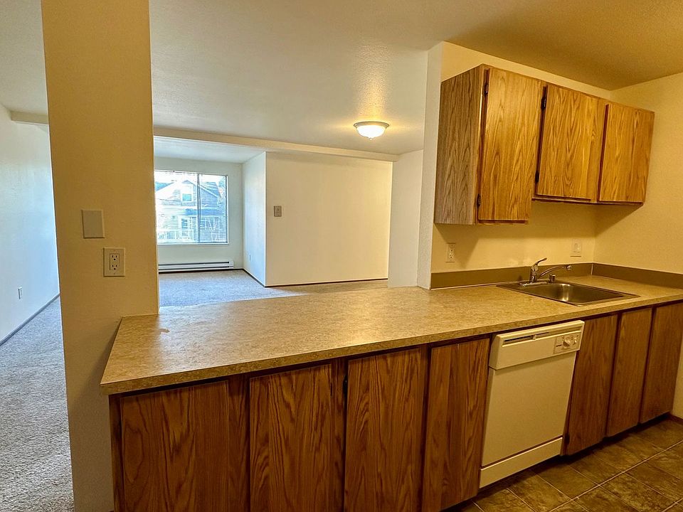 The Shannon Apartments 4219 7th Ave NE Seattle, WA Zillow