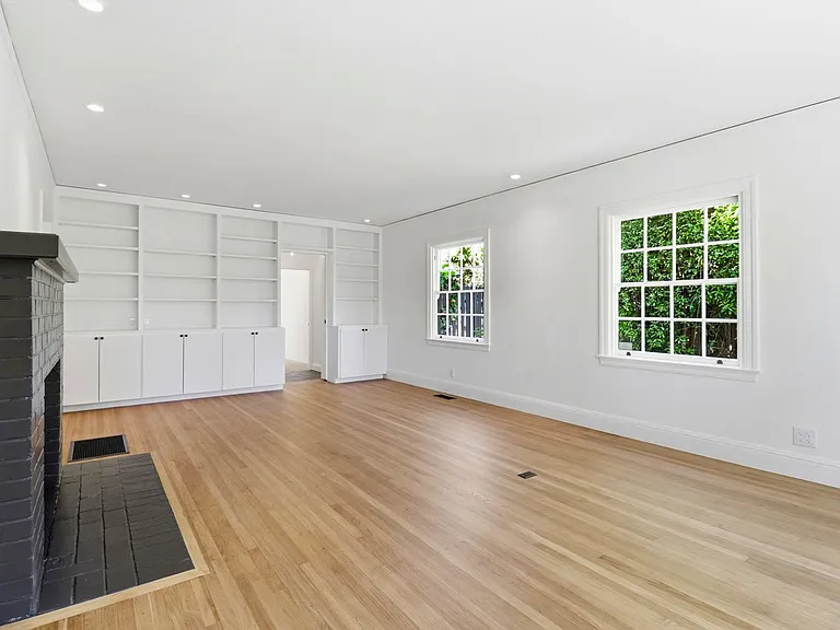 30 Walnut Ave — Photo 5