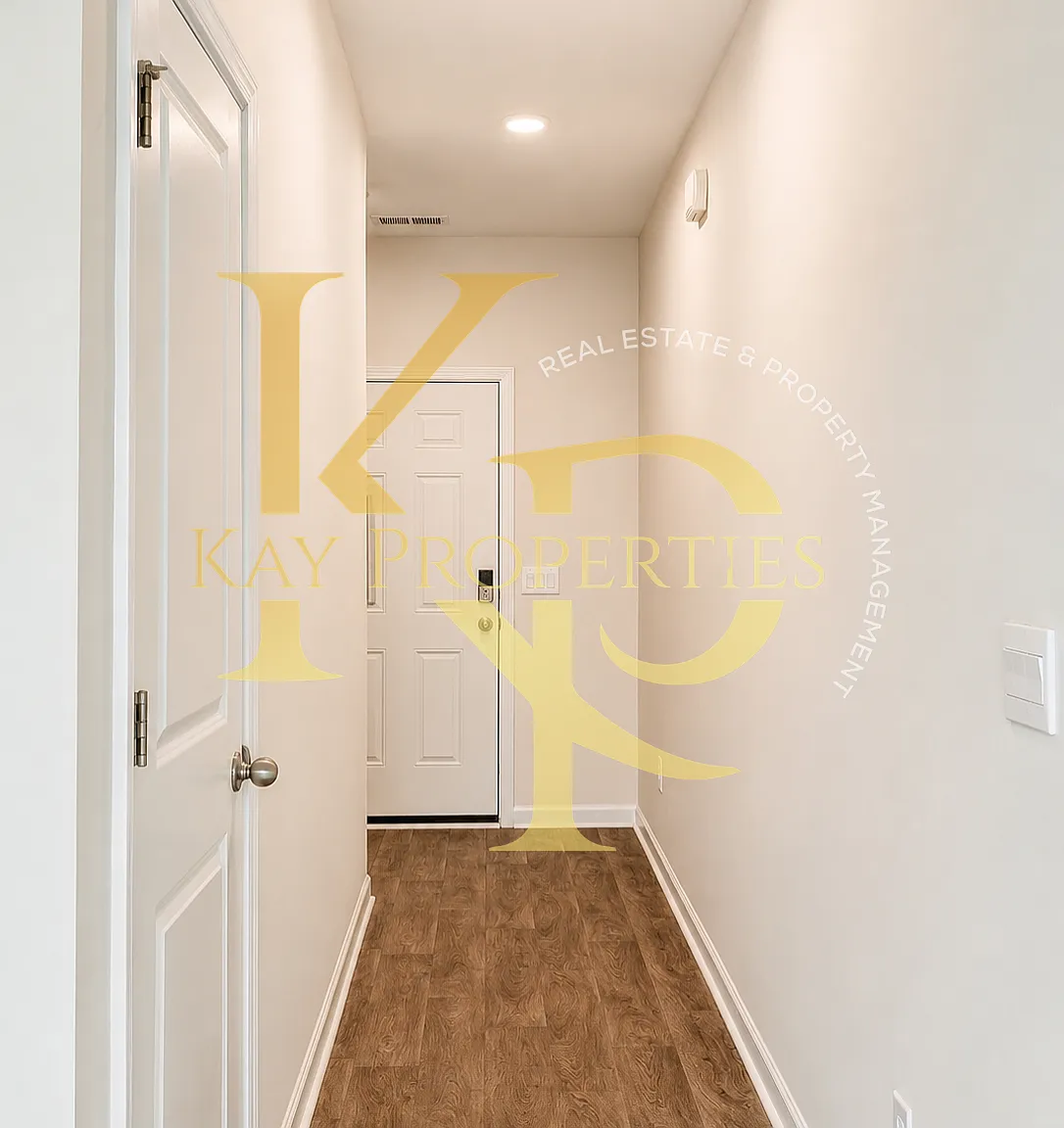 3 bed, 2.5 bath, 1476 sqft, $1,900 — Photo 4