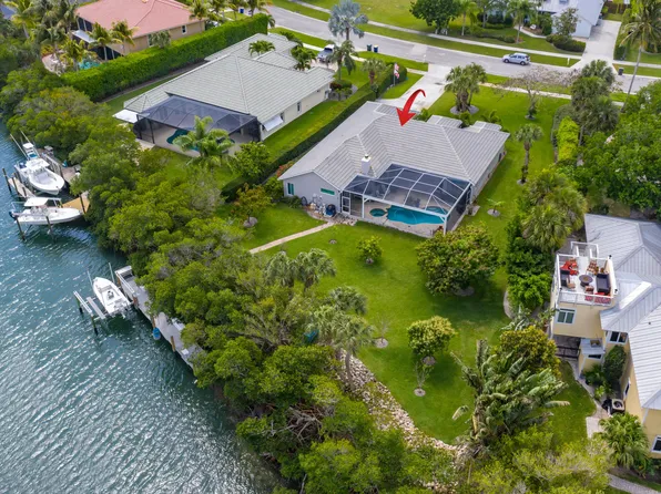 1714 Coconut Drive, Fort Pierce, FL 34949
