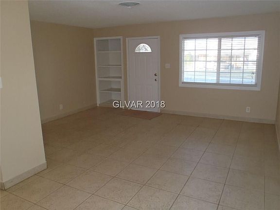 5th image of 344 Zion Dr
