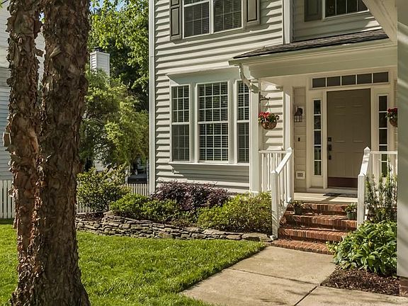 2nd image of 118 Hidden Rock Ct