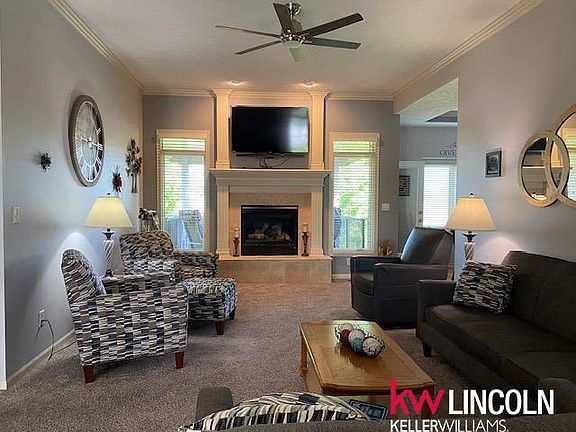 3rd image of 7534 Greycliff Dr