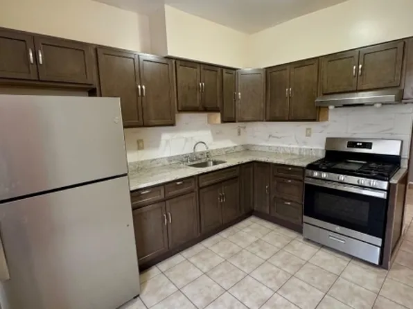 46 Stegman St, Jersey City, NJ 07305