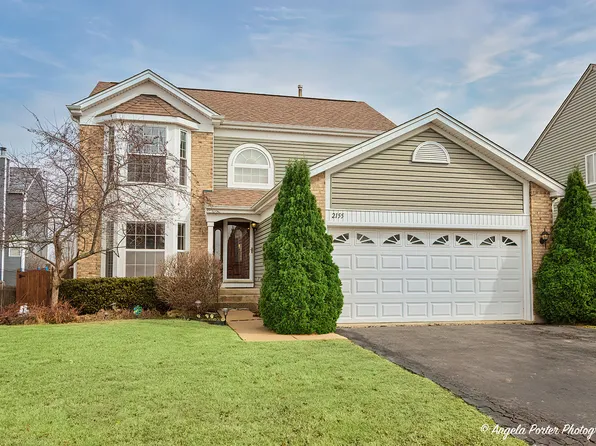 2155 N Green Valley Ln, Round Lake Beach, IL 60073