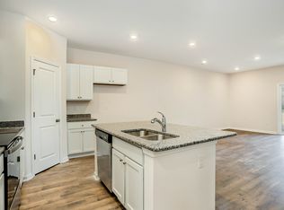 22 Vineyard Pl, Pawleys Island, SC 29585