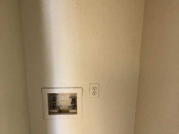 5th image of 7526 Windsor Oaks