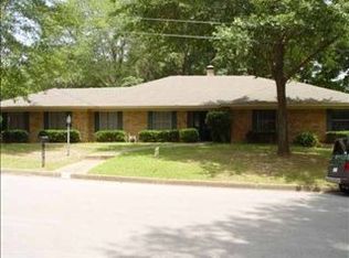 609 Dorchester Dr, Tyler, TX 75703