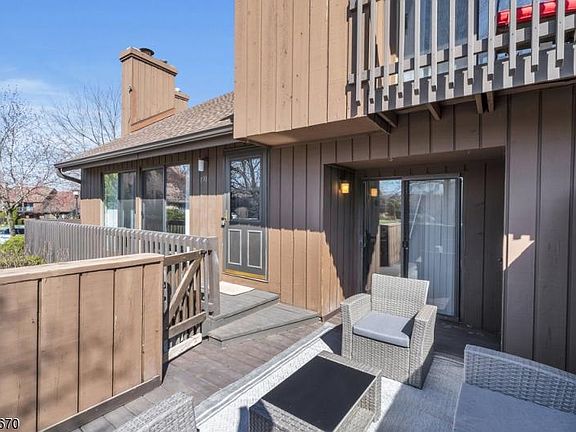 5th image of 190 Kingsberry Dr #190