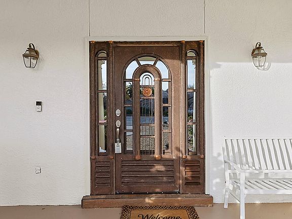 4th image of 651 Nenna Ct