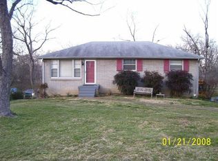 905 Apple Valley Rd, Madison, TN 37115