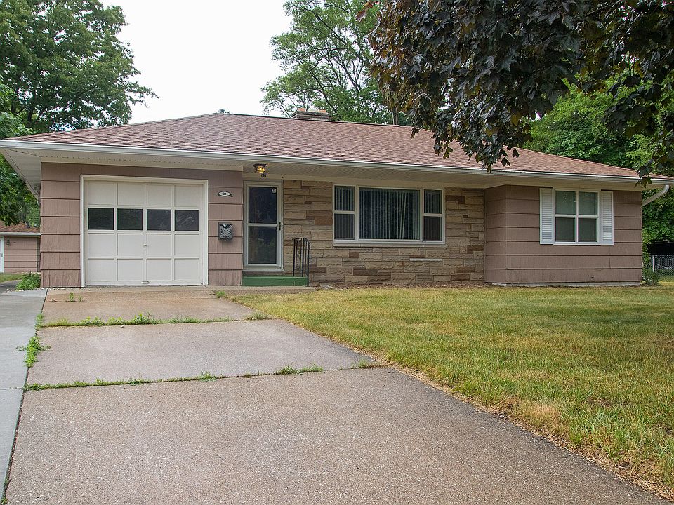 1st image of 22 Kellogg St