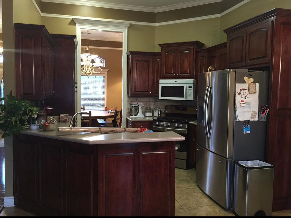 1st image of 2908 Turnberry Dr