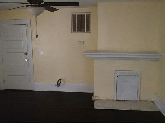 2nd shot of the living room