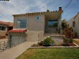 7412 Sunkist Dr, Oakland, CA