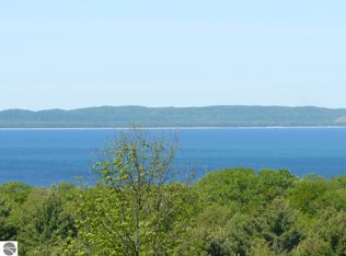 N Highland Dr, Lake Leelanau, MI 49653