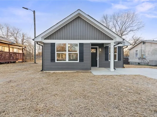 513 Lincoln St, Thomasville, NC 27360