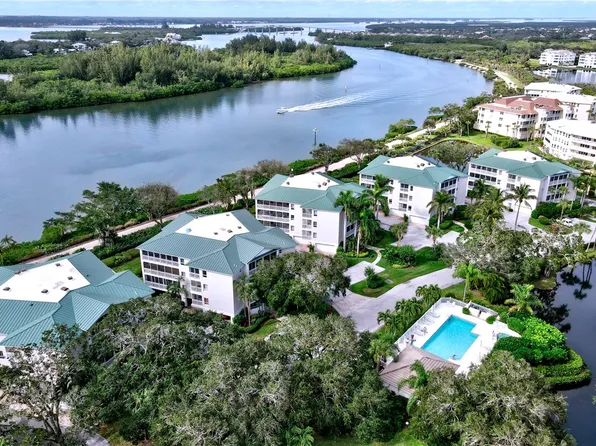8795 W Orchid Island Cir APT 302, Vero Beach, FL 32963
