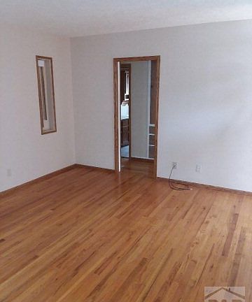 2nd image of 1418 Colorado Ave