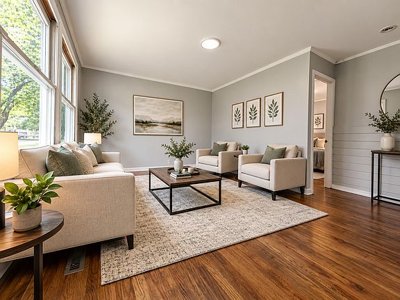 3rd image of 63 Sparrow Rd