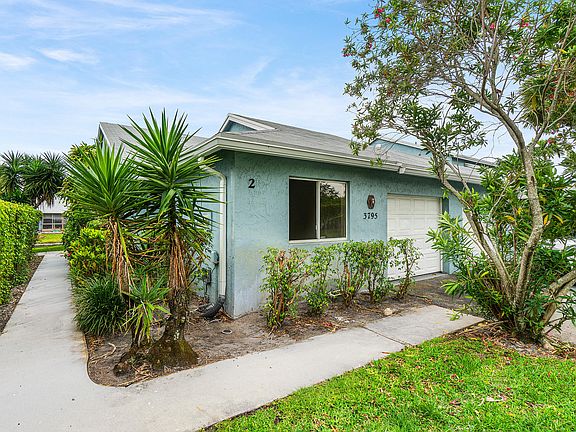 2nd image of 3795 Island Club Circle E #10