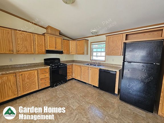 2nd image of 16 Hillside Ln