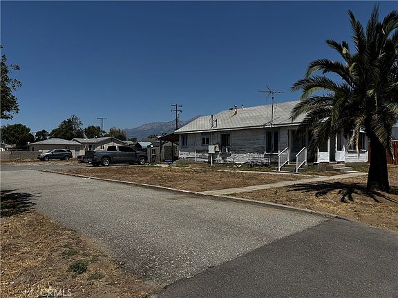 5th image of 7790 Sierra Ave