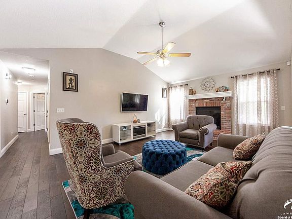 3239  Huntington Lawrence, KS listing photo #4