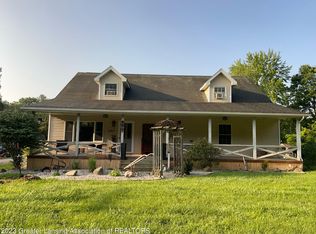 13181 Baumgartner Rd, Saint Charles, MI 48655