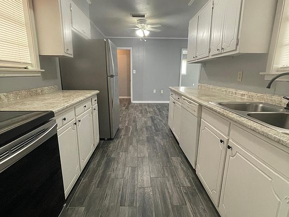 4th image of 342 Venetian Way
