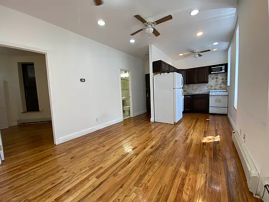 Rented by Best Apartments North Inc | media 22