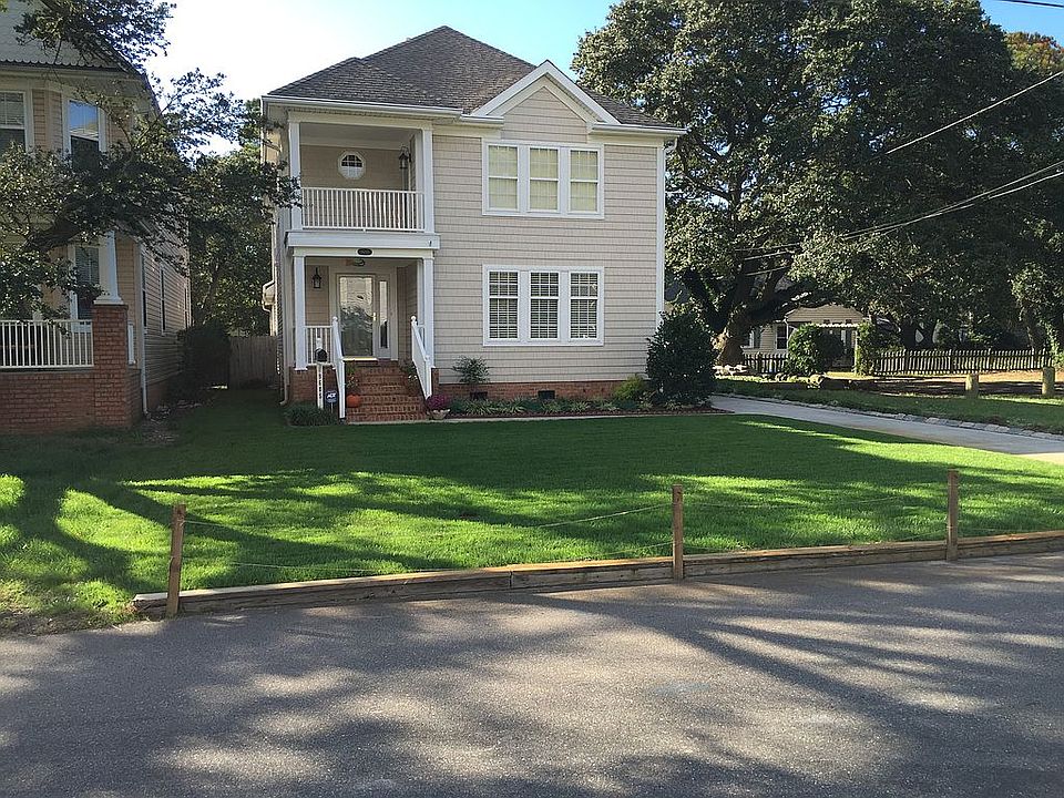 2nd image of 9605 15th Bay St