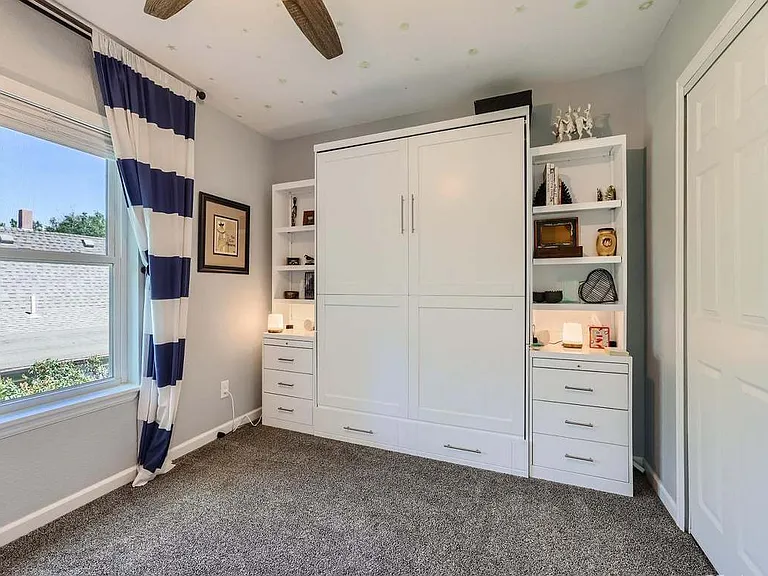 1501 W Cucharras St — Photo 12