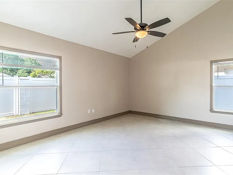 148 Madalyn Ct — Photo 14