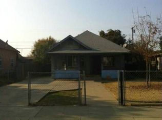 729 N Sweetbriar Ave, Lindsay, CA 93247