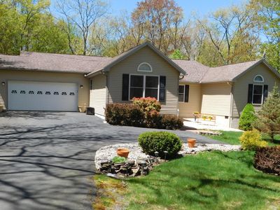 118 Hillside Dr, Hawley, PA, 18428