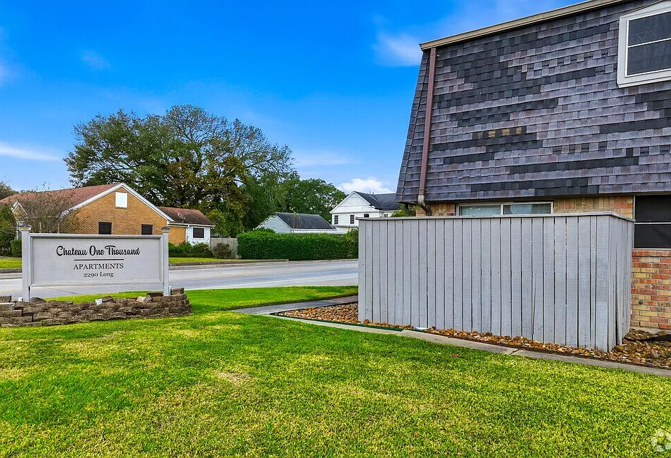 2290 Long Ave #15