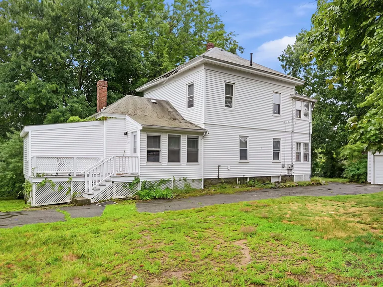 457 N Franklin St — Photo 24