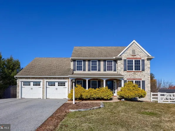 40 Creekview Dr, Paradise, PA 17562