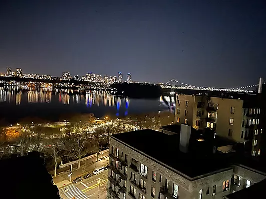 Rented by Spire Group | media 10